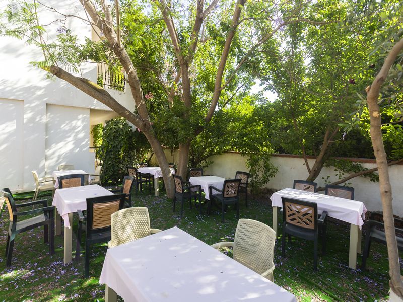 Kriss Hotel