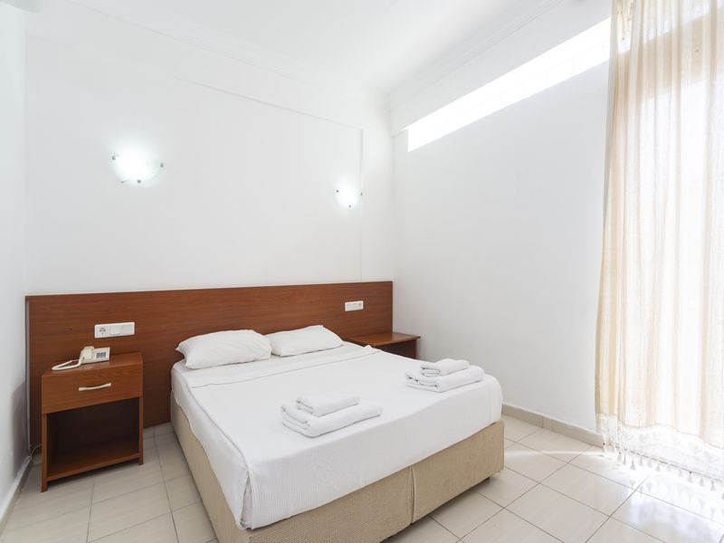Kriss Hotel