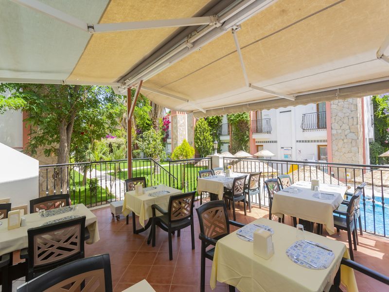 Kriss Hotel