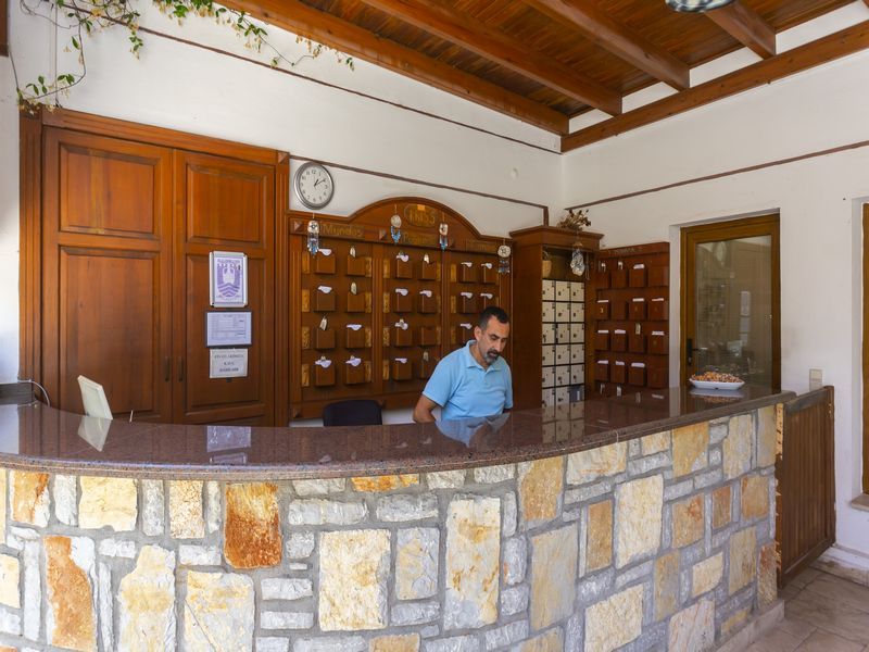 Kriss Hotel
