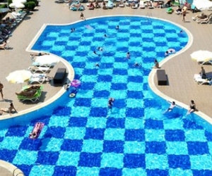 Titan Garden Hotel