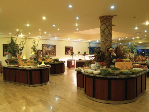 Sunset Beach Hotel