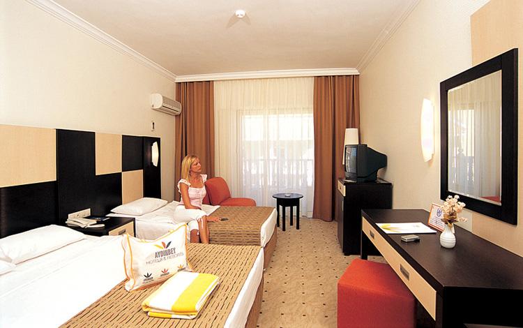 Aydınbey Famous Hotel