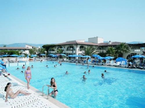 EGERIA PARK HOTEL