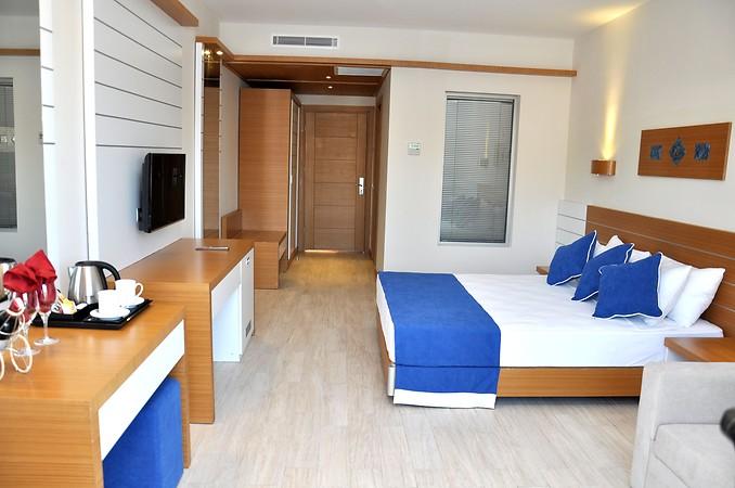 JASMİN BEACH HOTEL