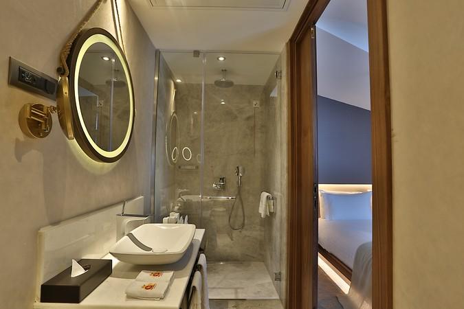 DOSSO DOSSİ HOTELS DOWNTOWN