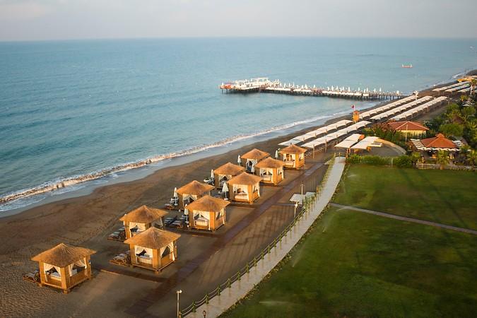 BELLIS DELUXE HOTEL