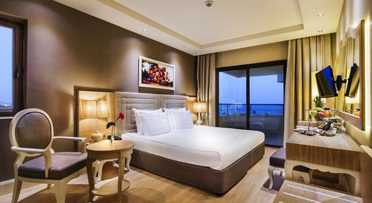 BELLIS DELUXE HOTEL