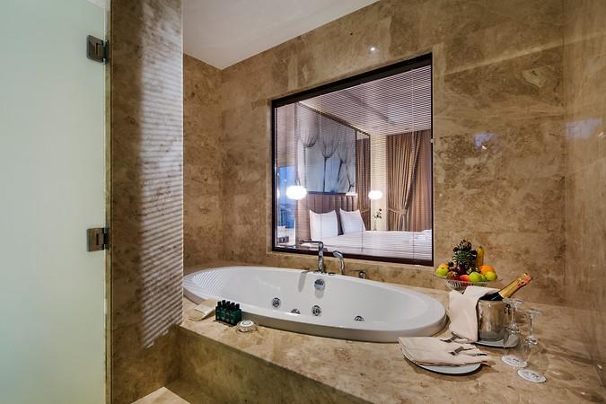 BELLIS DELUXE HOTEL