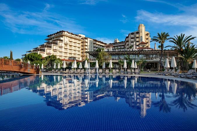 BELLIS DELUXE HOTEL