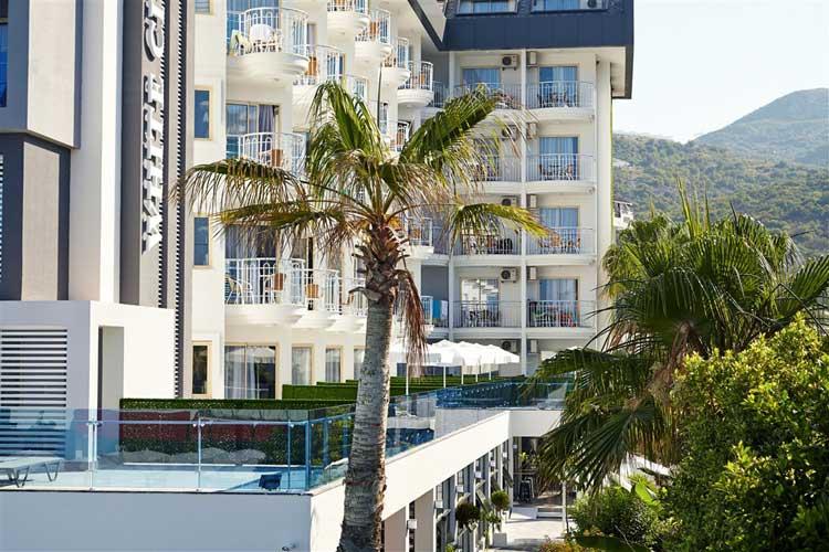 WHİTE CİTY BEACH HOTEL