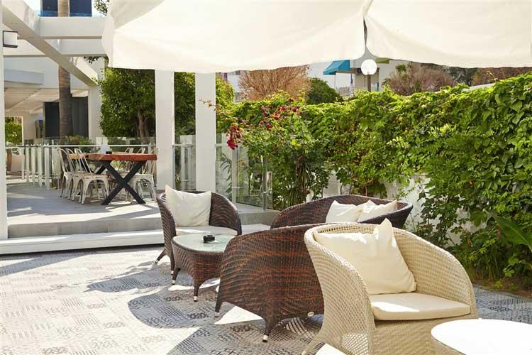 WHİTE CİTY BEACH HOTEL