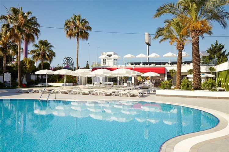 WHİTE CİTY BEACH HOTEL