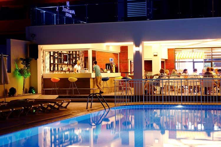WHİTE CİTY BEACH HOTEL