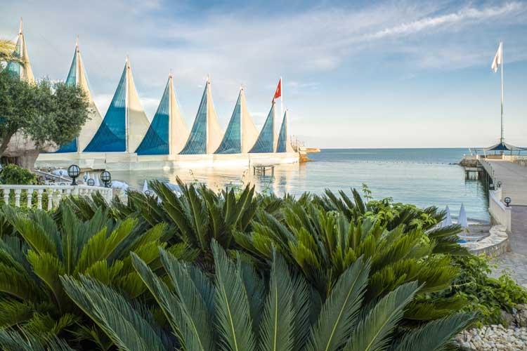 Adin Beach Hotel
