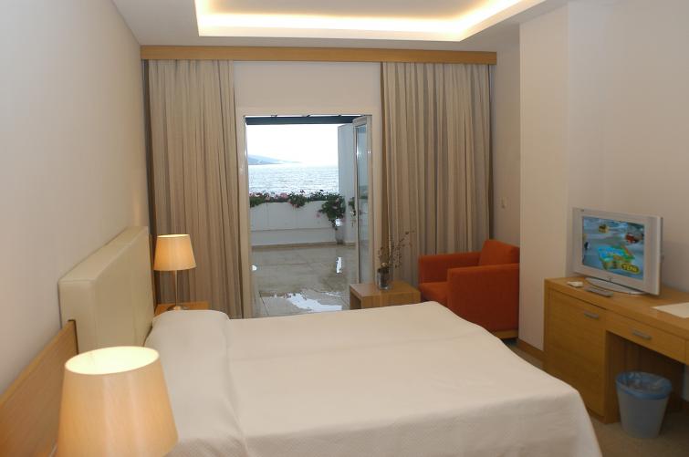 HOTEL MAVI KUMSAL