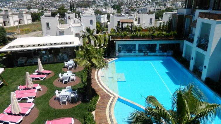 LİONA HOTEL