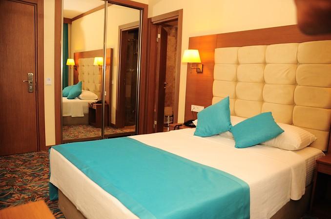 LİONA HOTEL