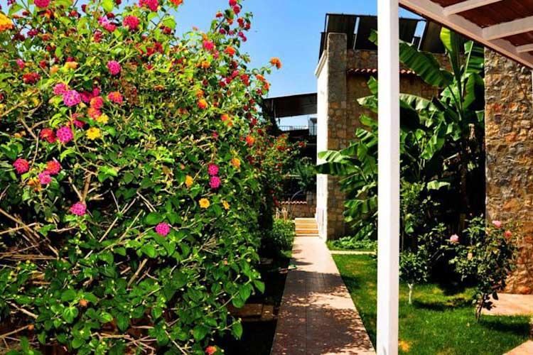 LİONA BUTIKHAN BEACH & DELUXE OTEL