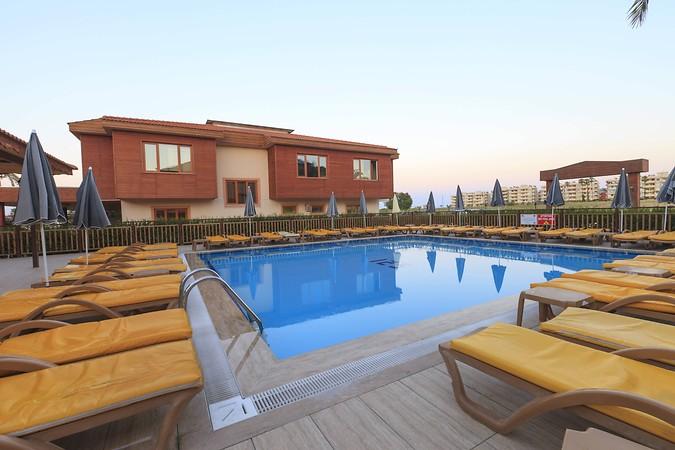 EFTALİA VİLLAGE