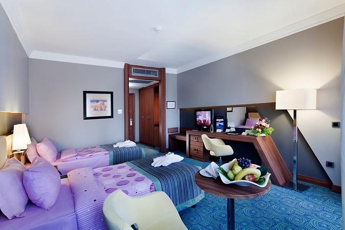 HOTEL COLOSSAE TERMAL