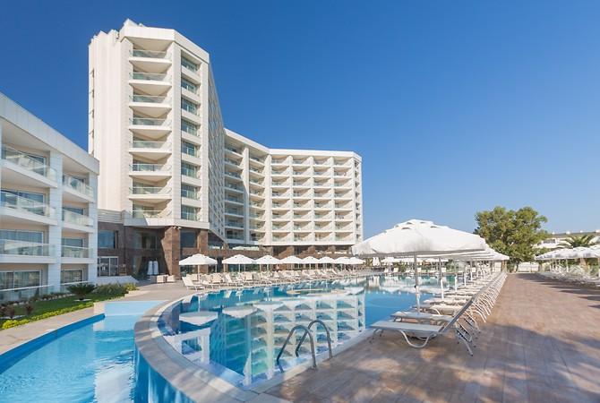 BOYALIK BEACH HOTEL & SPA