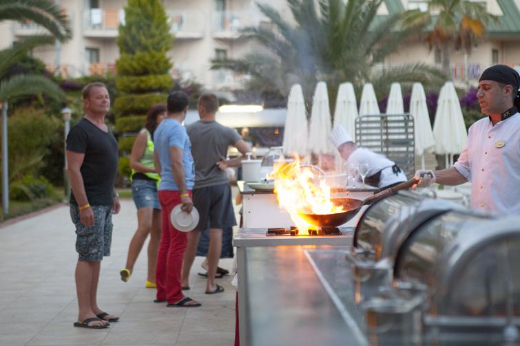 Diamond Beach Hotel & SPA