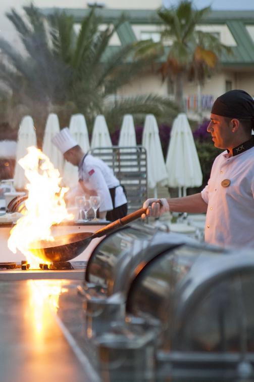 Diamond Beach Hotel & SPA