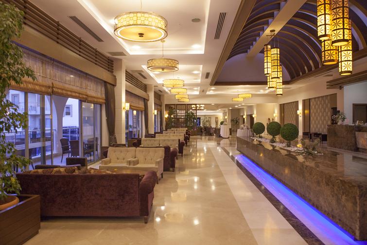 Diamond Beach Hotel & SPA