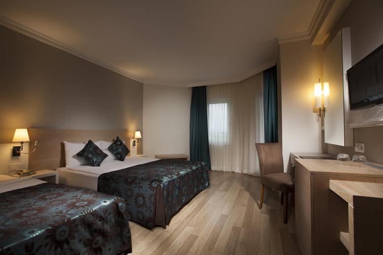 Diamond Beach Hotel & SPA