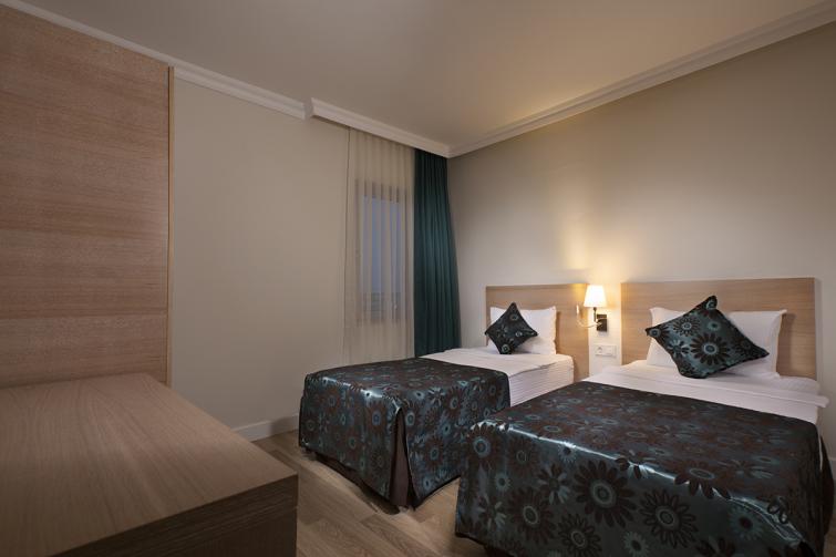 Diamond Beach Hotel & SPA