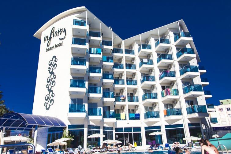 İnfinity Beach Hotel