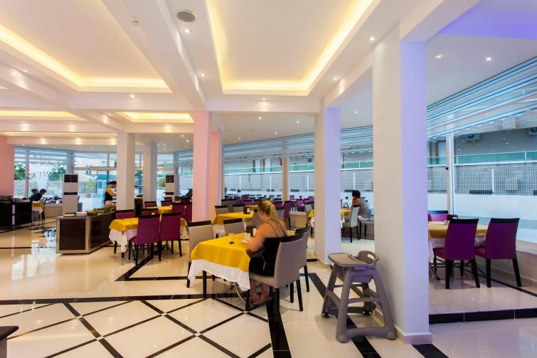 İnfinity Beach Hotel