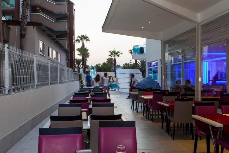 İnfinity Beach Hotel