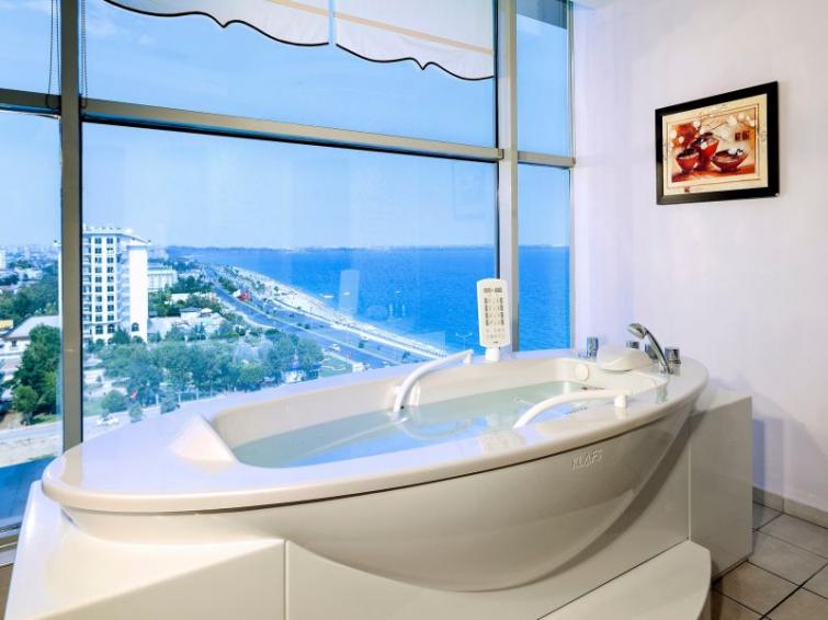 CROWNE PLAZA ANTALYA