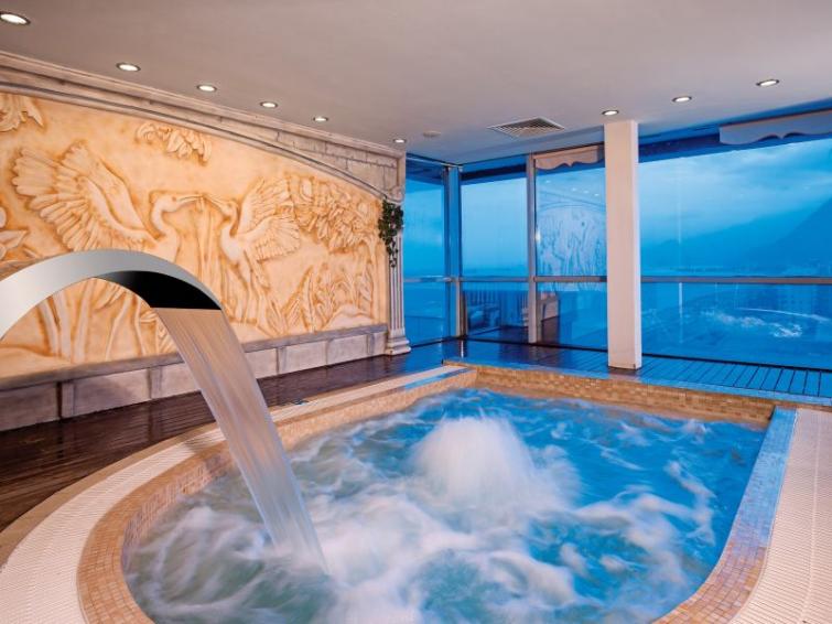 CROWNE PLAZA ANTALYA