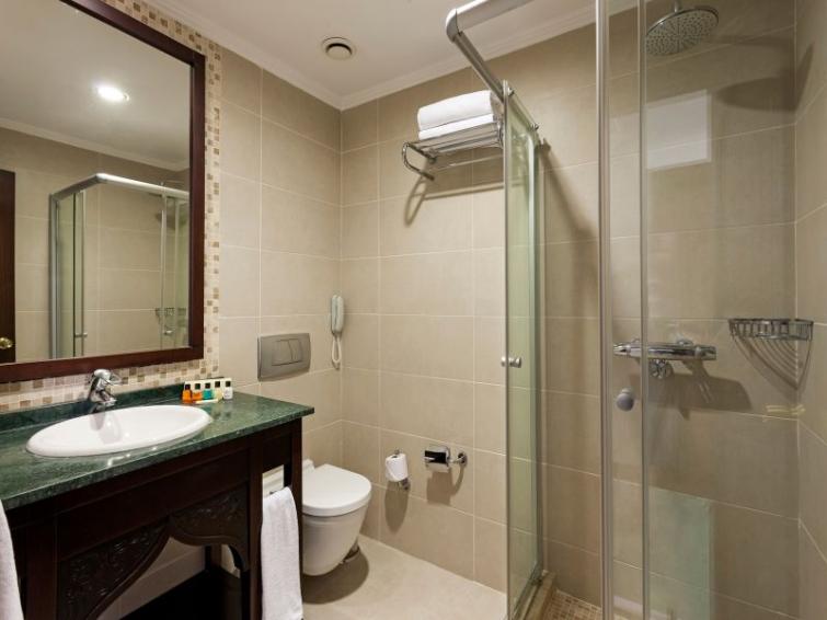 CROWNE PLAZA ANTALYA