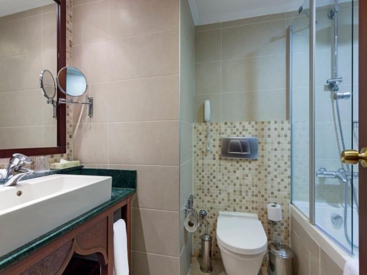 CROWNE PLAZA ANTALYA
