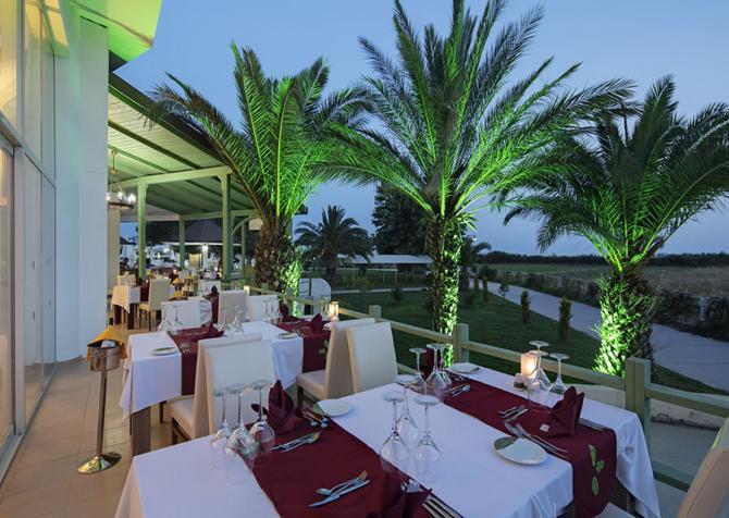 Euphoria Palm Beach Resort