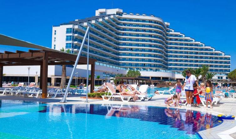VENOSA BEACH RESORT & SPA 