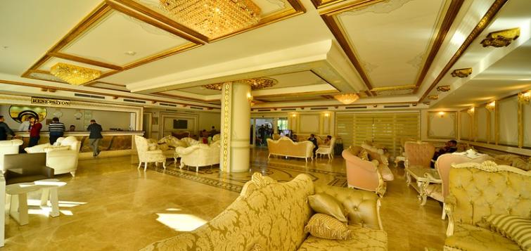 Modern Saraylar Halal Hotel Spa