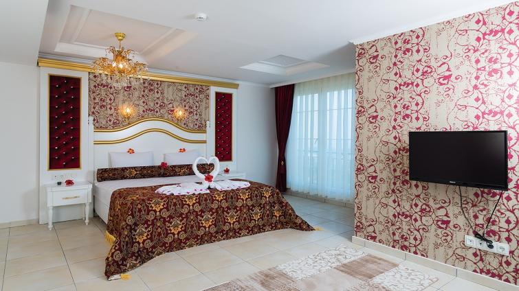 Modern Saraylar Halal Hotel Spa