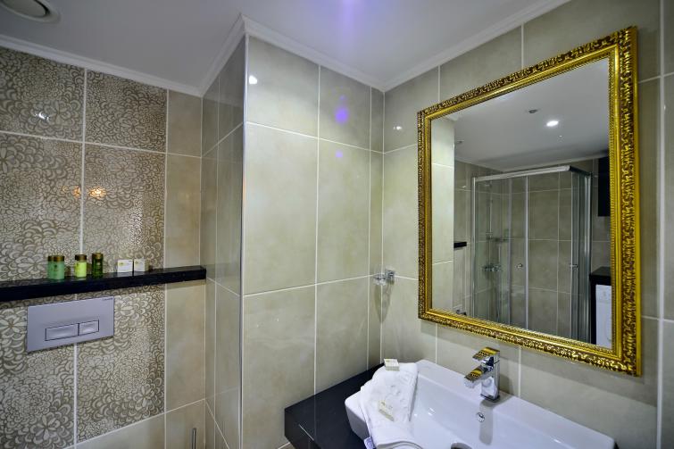 Modern Saraylar Halal Hotel Spa