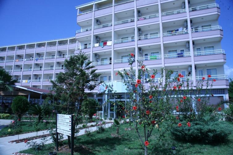 İdeal Beach Hotel