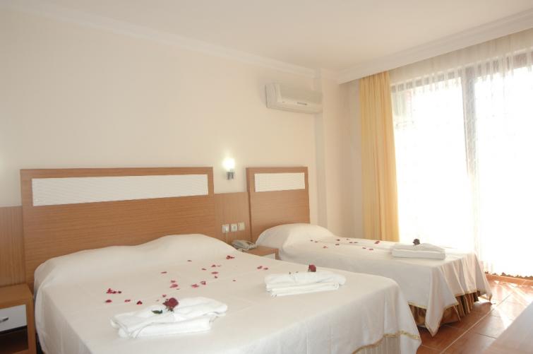 İdeal Beach Hotel