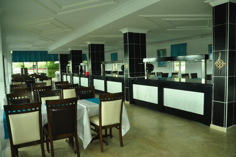 İdeal Beach Hotel