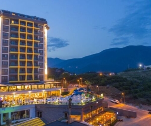 Campus Hill Hotel