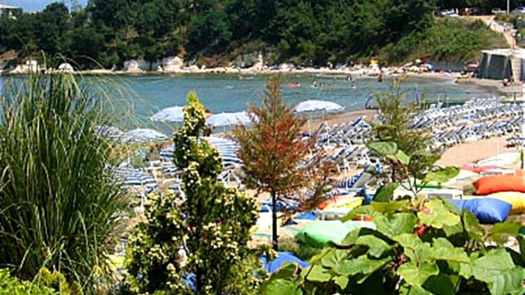 Gaia Beach Hotel
