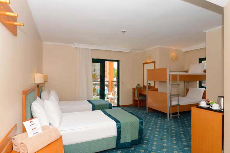 Miramare Queen Hotel