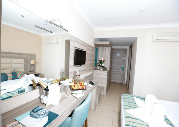 İnsula Resort & Spa